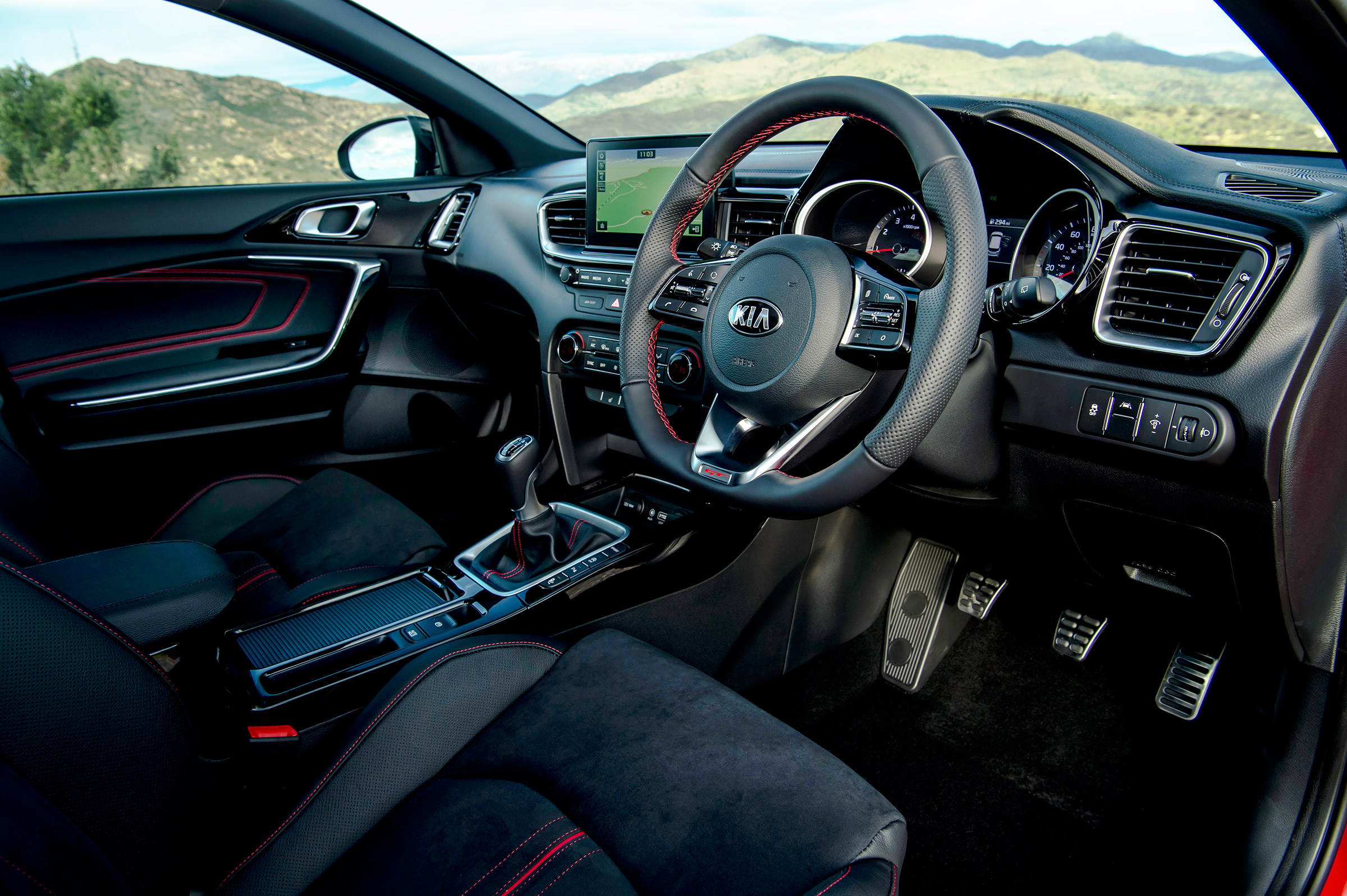 Kia Ceed GT - cabin