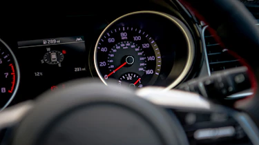 Kia Ceed GT - dials