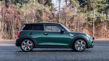 MINI Cooper S 60 Years Edition - side static