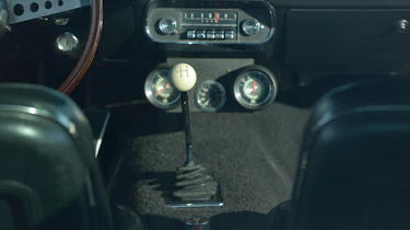 Ford Mustang Shelby GT500 Super Snake - gearstick