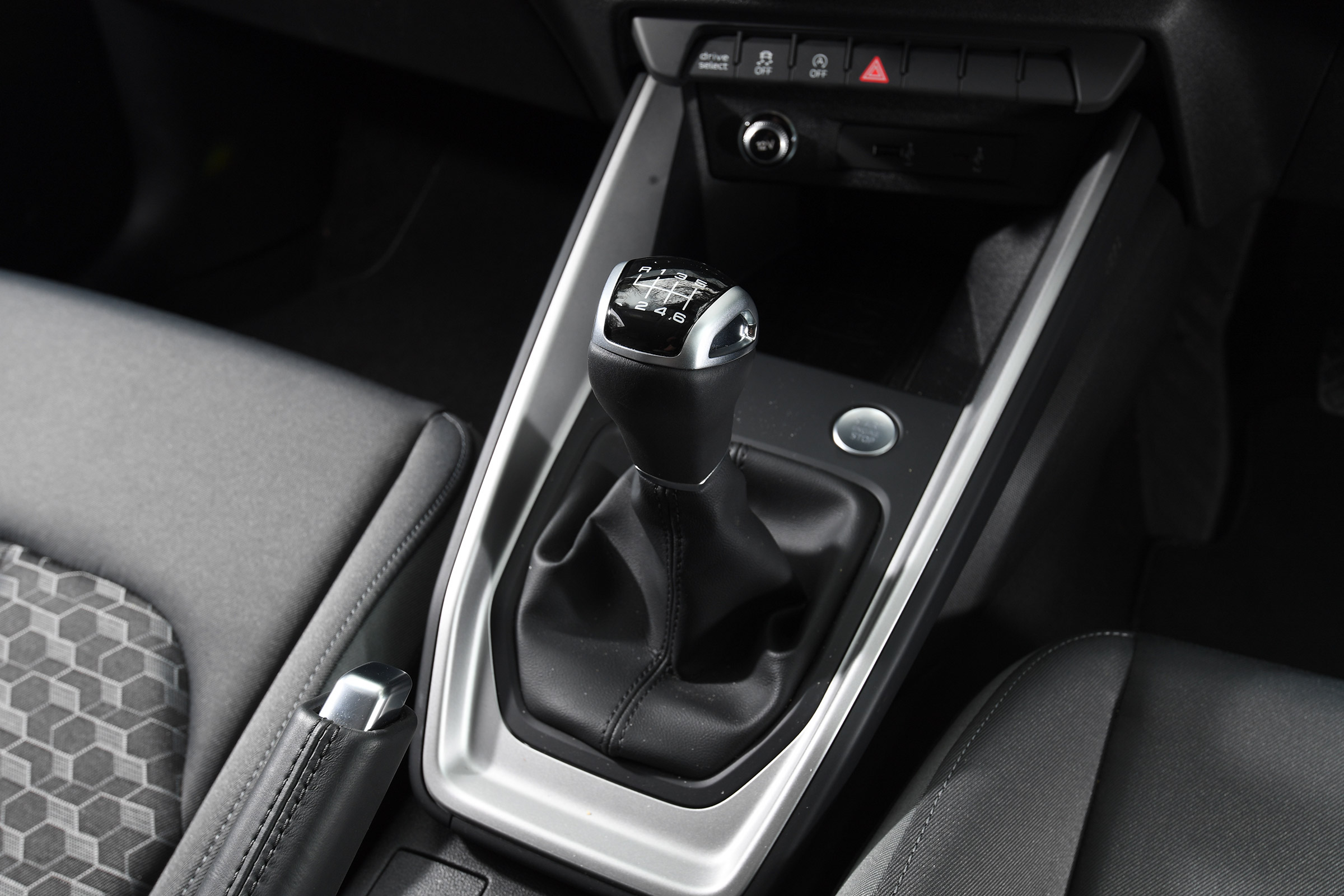 Audi A1 - transmission