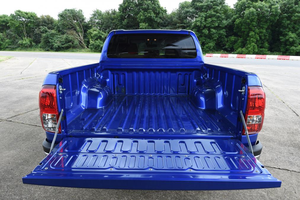 Used Toyota Hilux - loading bay