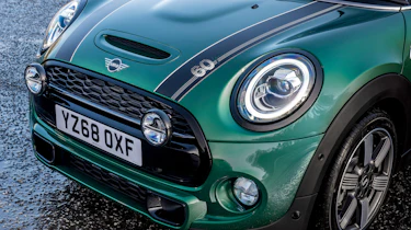 MINI Cooper S 60 Years Edition - bonnet