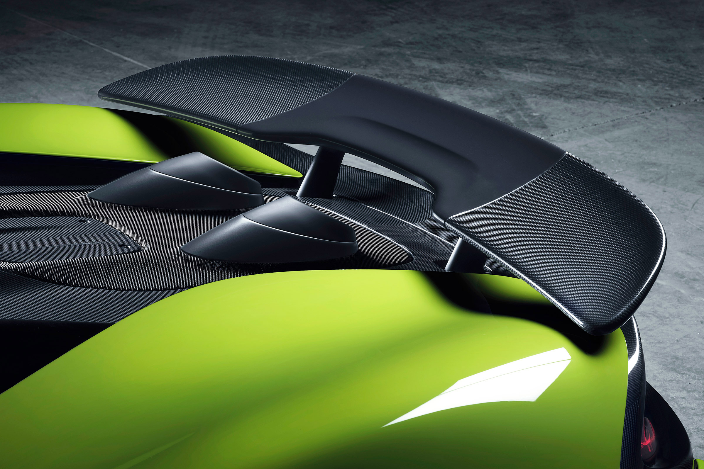 McLaren 600LT Spider - rear wing