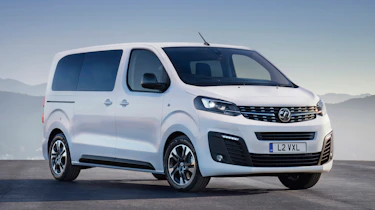 Vauxhall Vivaro Life - front/side