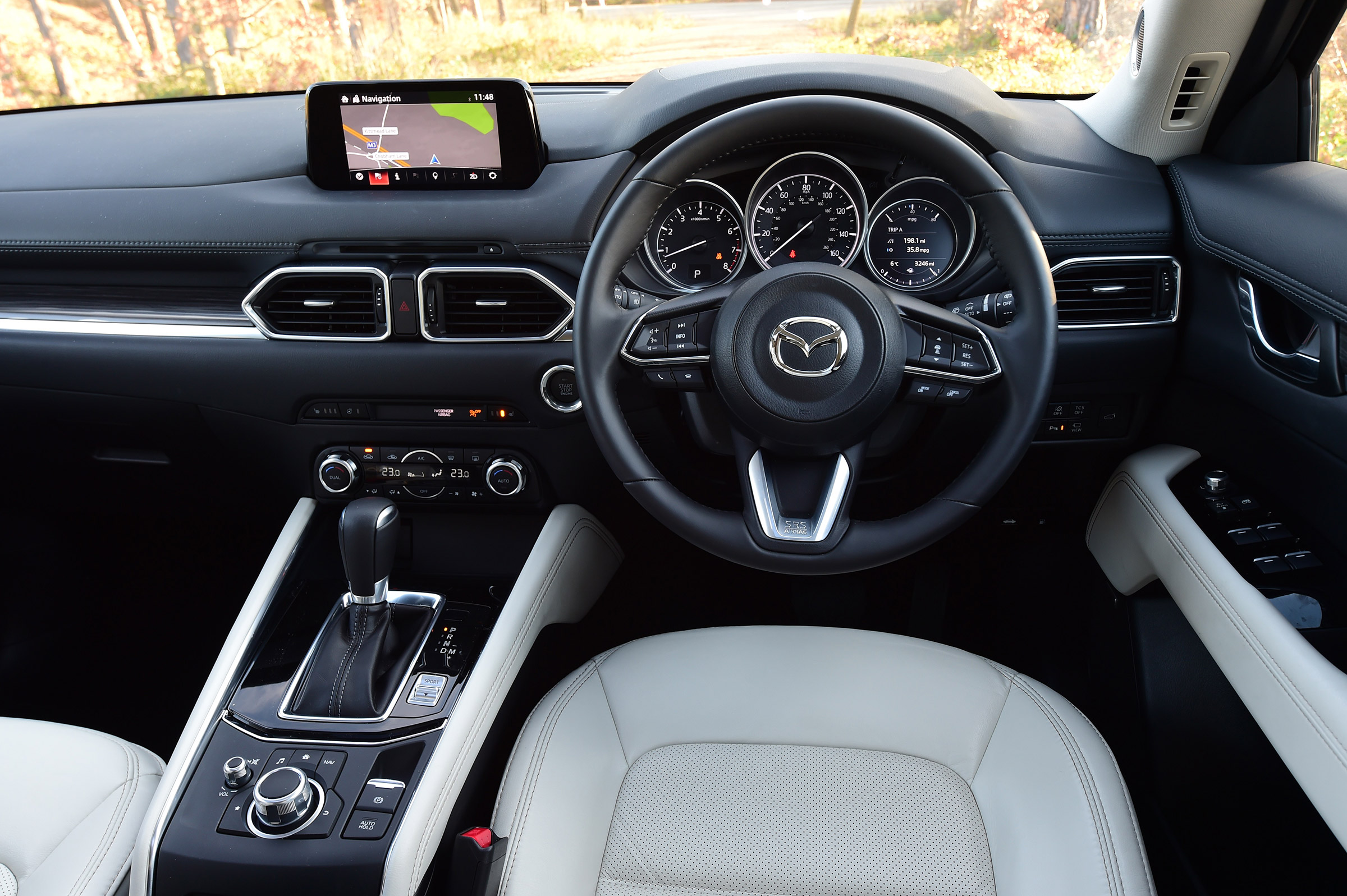 Mazda CX-5 - dash