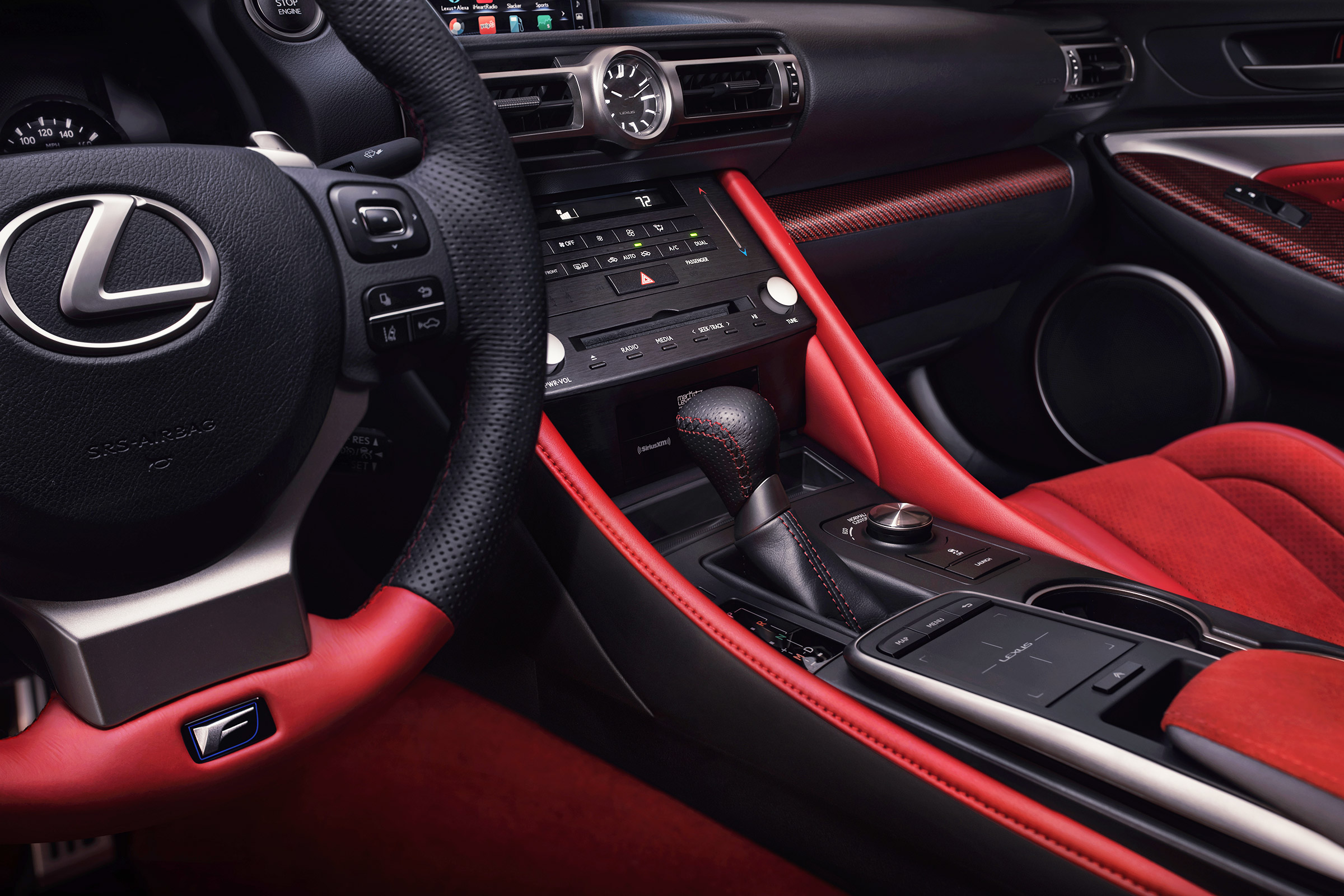 Lexus RC F Track Edition - interior detail