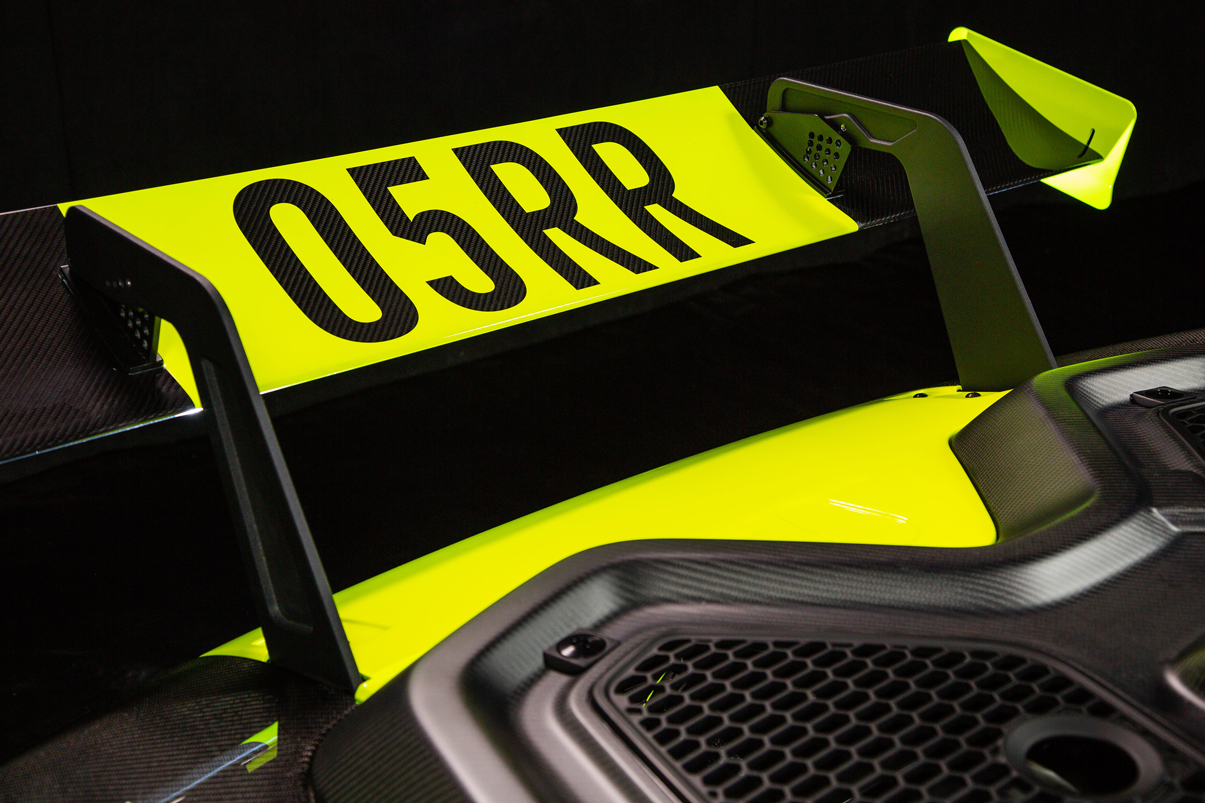 vuhl 05rr rear wing