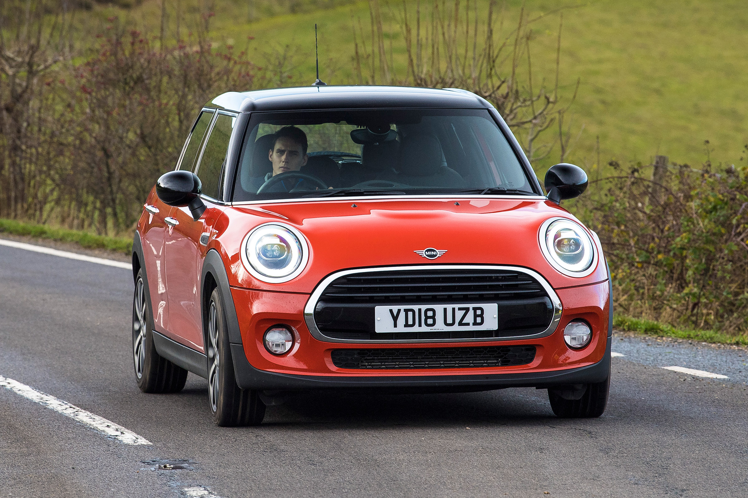 MINI - front action