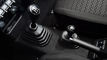 Suzuki Jimny - transmission