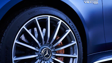 mercedes-amg gt 4-door alloy wheel