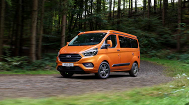 Ford Transit Custom Nugget - front cornering