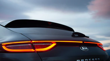Kia Proceed - rear lights
