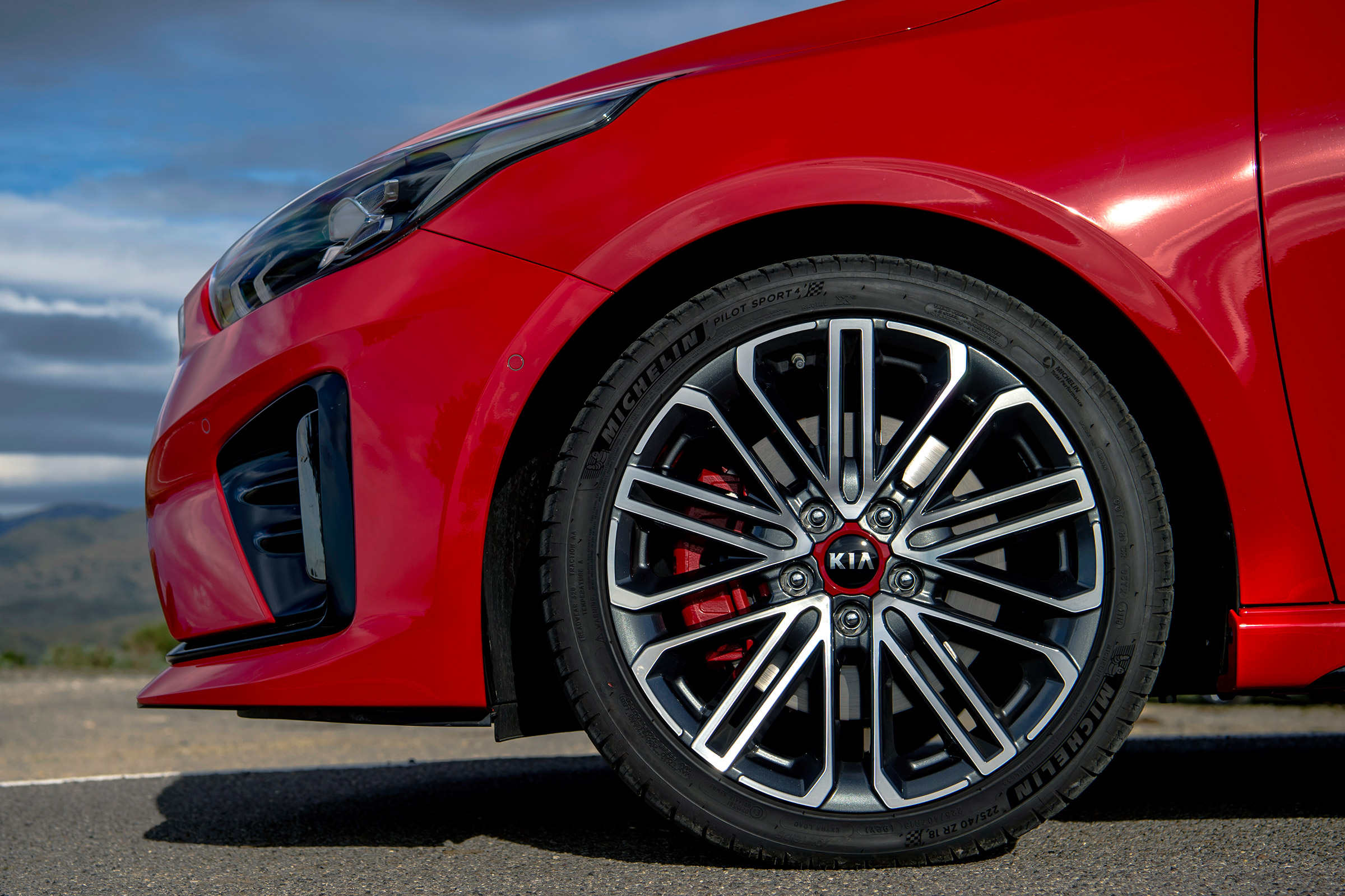 Kia Ceed GT - wheel