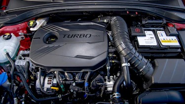 Kia Ceed GT - engine