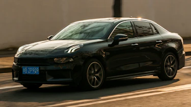 Lynk & Co 03 - front tracking