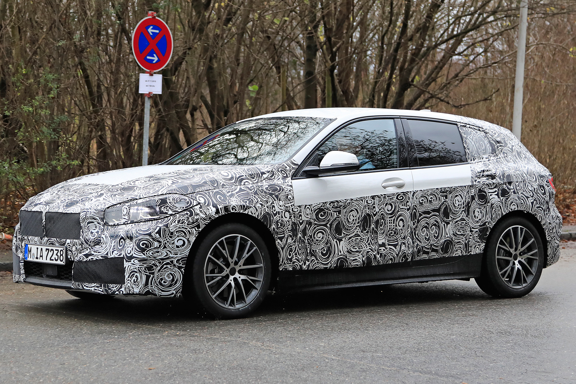 bmw 1 series spy shot side