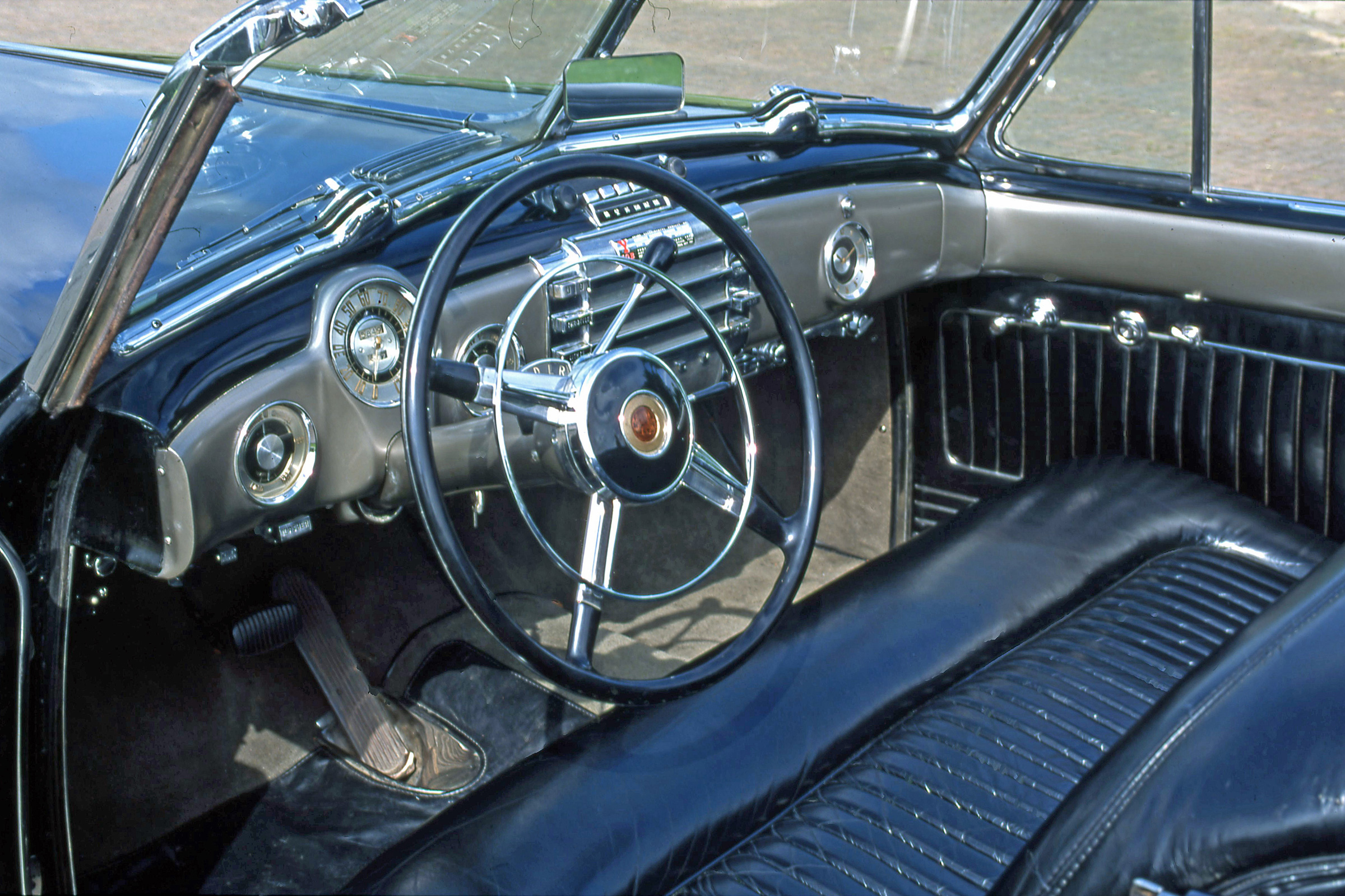 Buick Y-Job - interior