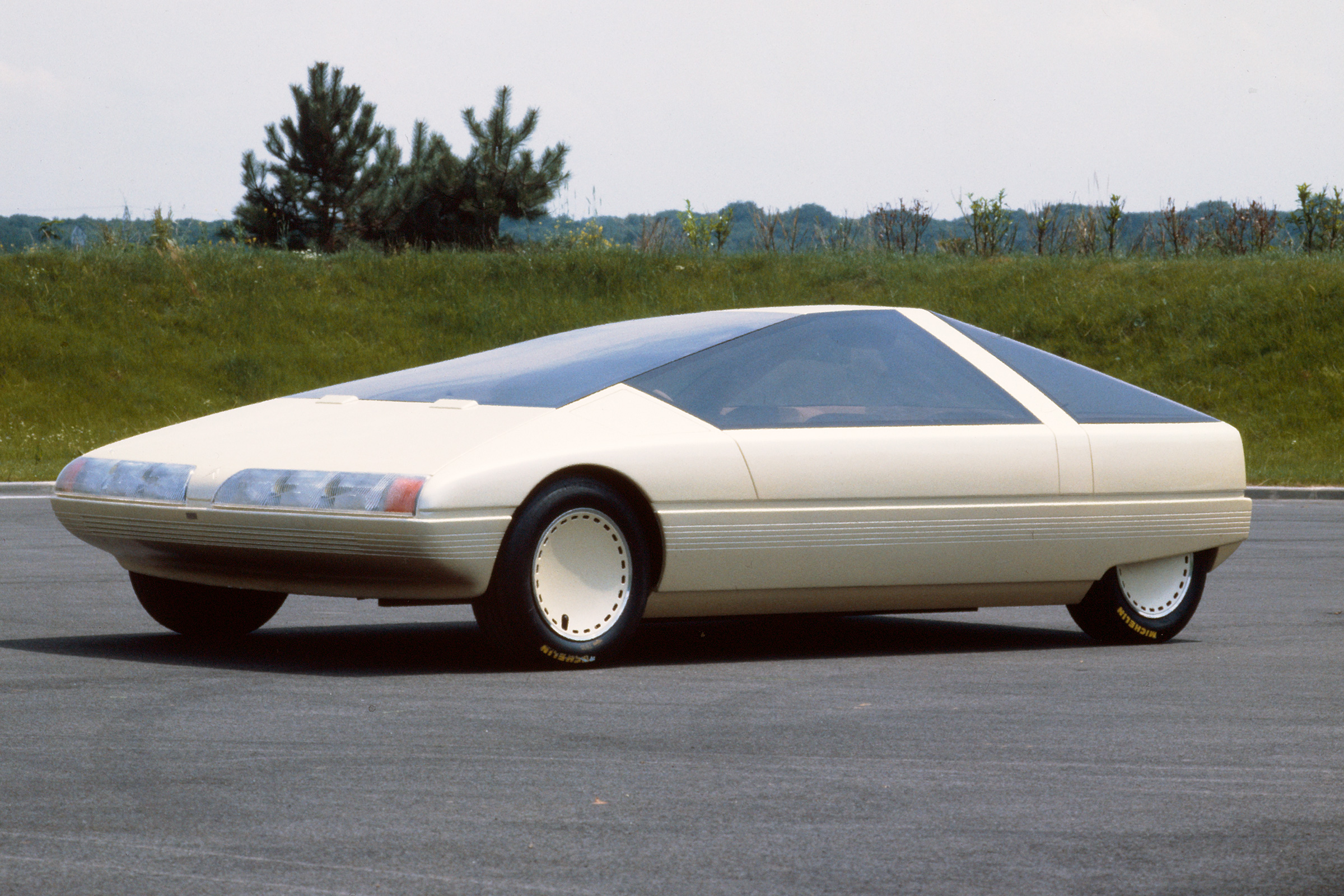 Citroen Karin - side