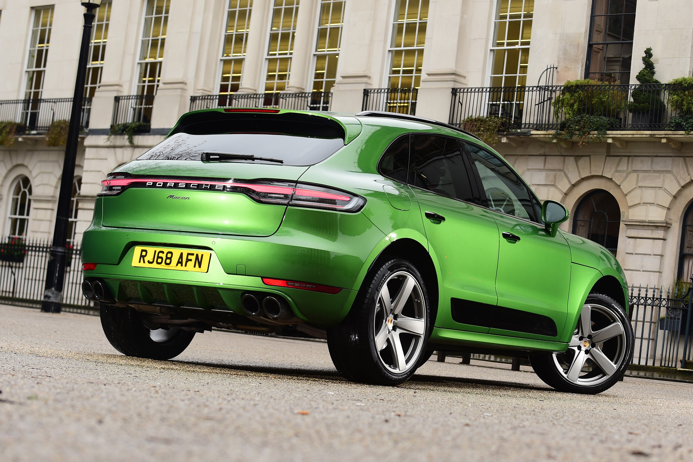 Porsche Macan - rear static