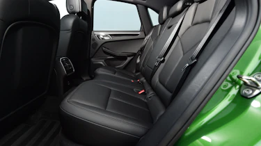 Porsche Macan - rear seats