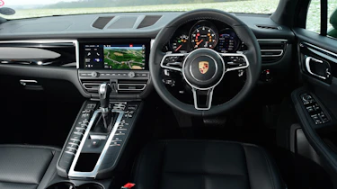 Porsche Macan - interior