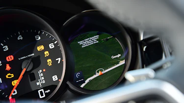 Porsche Macan - navigation dial