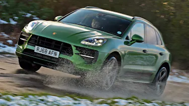 Porsche Macan - front