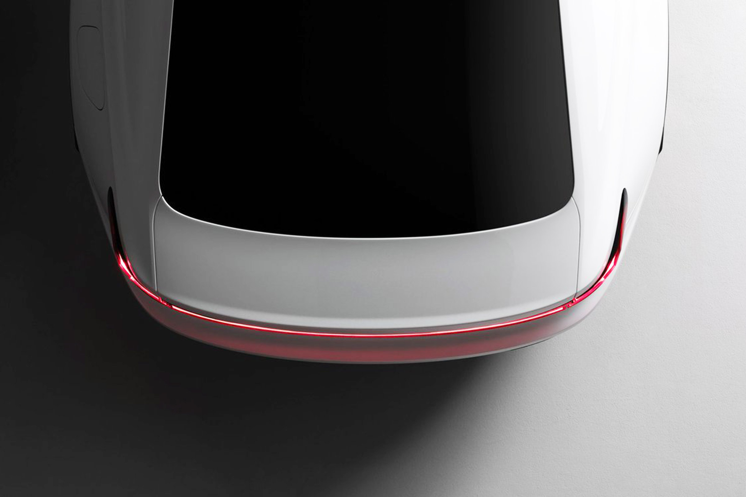 Polestar 2 - teaser
