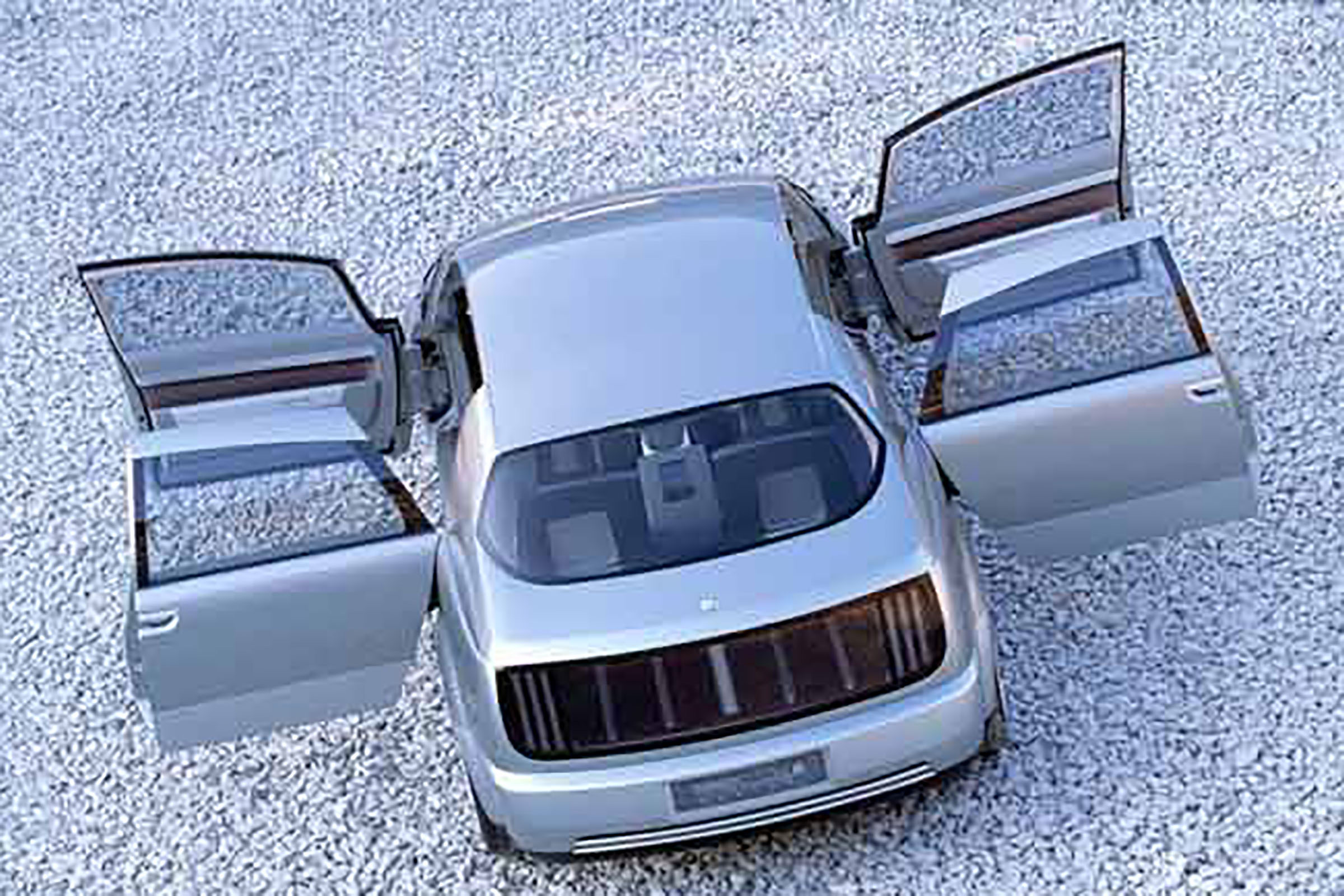 GM Hy-Wire - rear