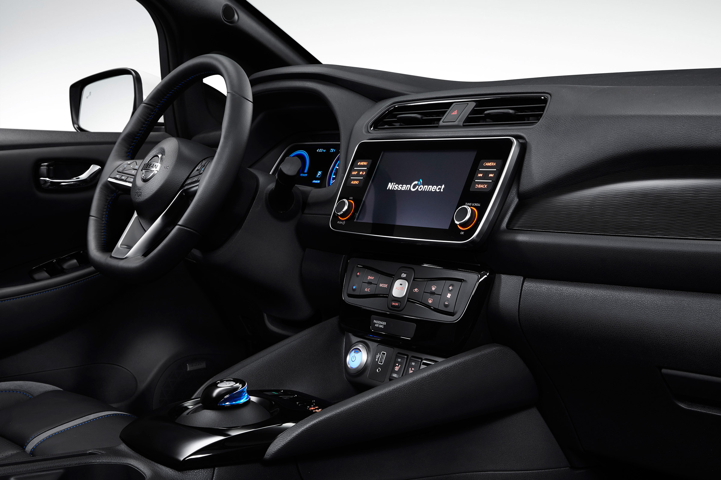 Nissan Leaf e+ - cabin