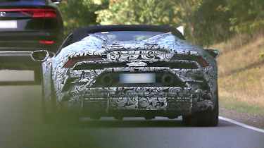 lamborghini huracan facelift spy shot
