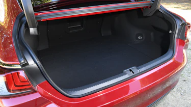 Lexus es 300h boot