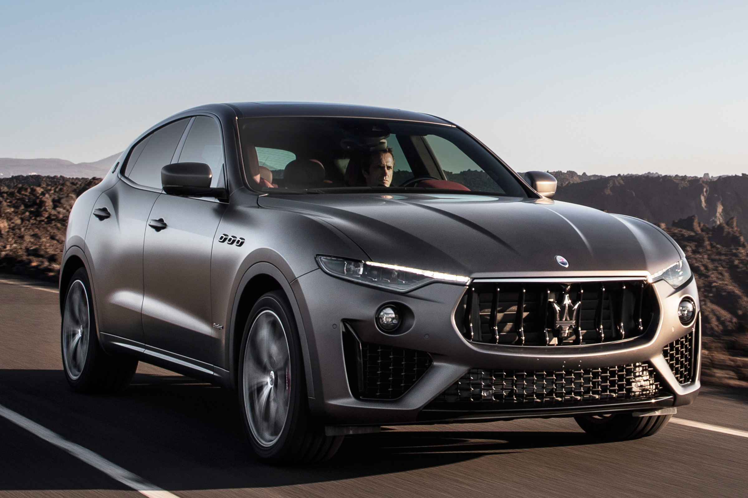maserati levante vulcano tracking front quarter