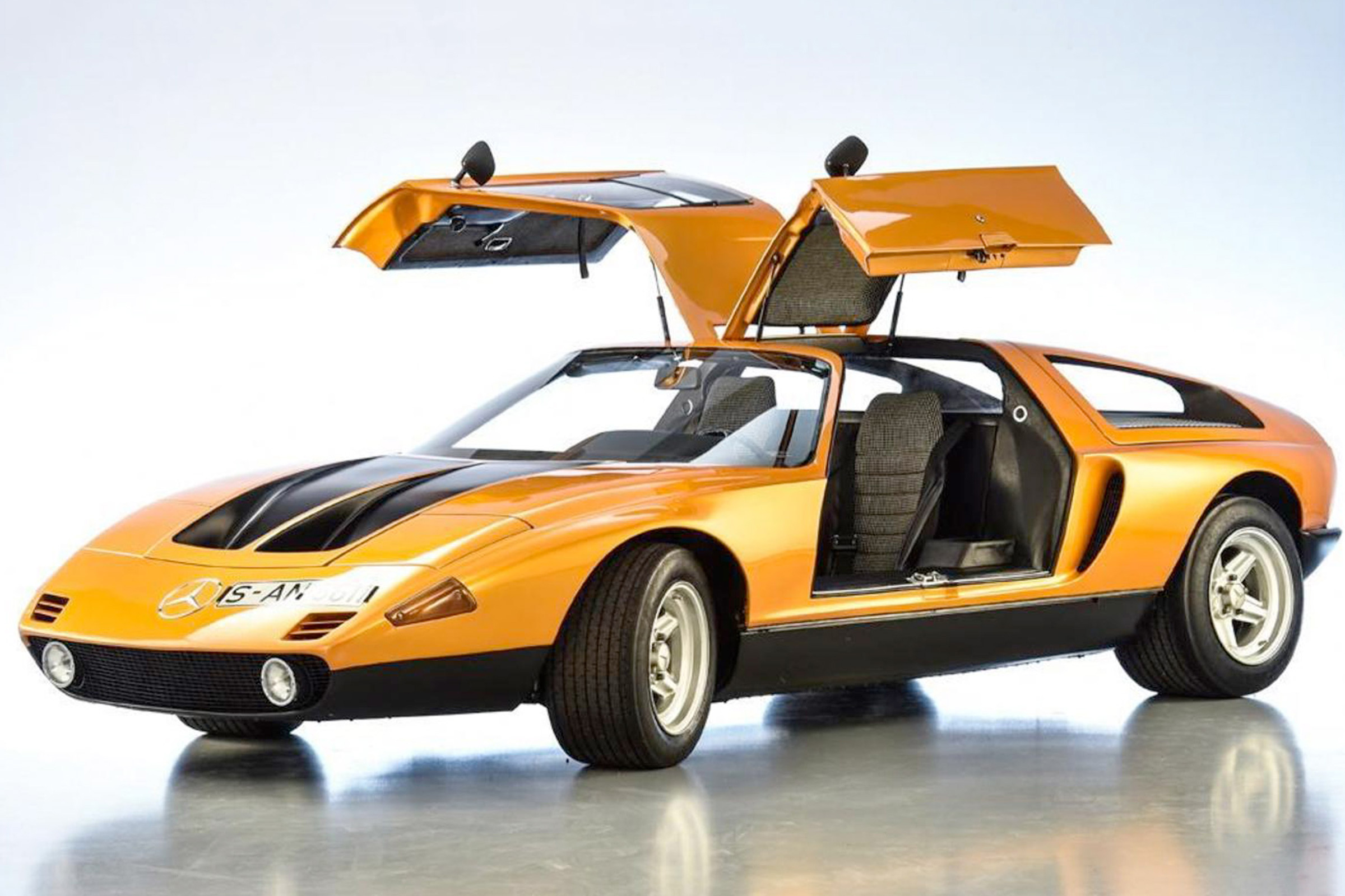 Mercedes C-111 - front
