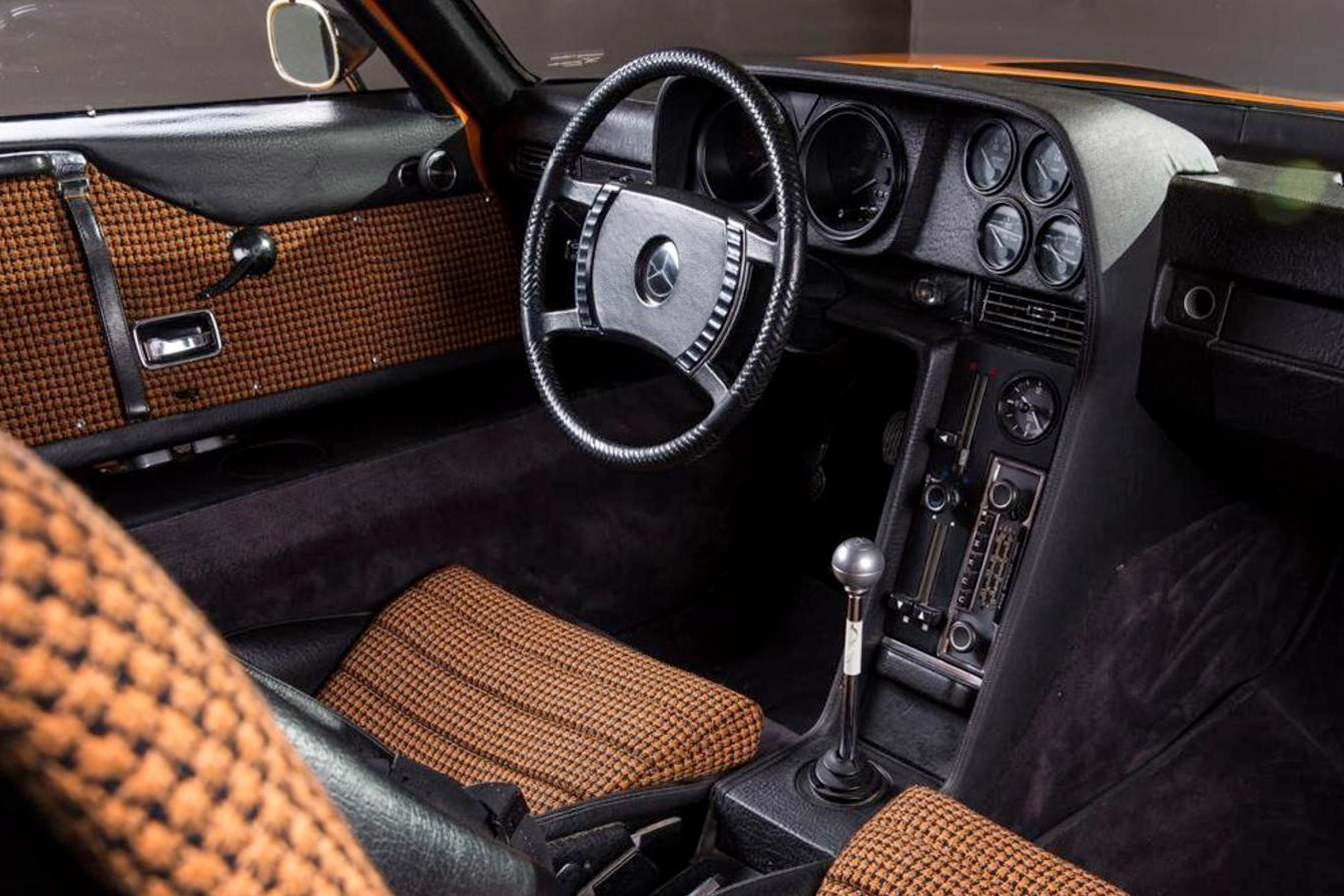 Mercedes C111 - interior
