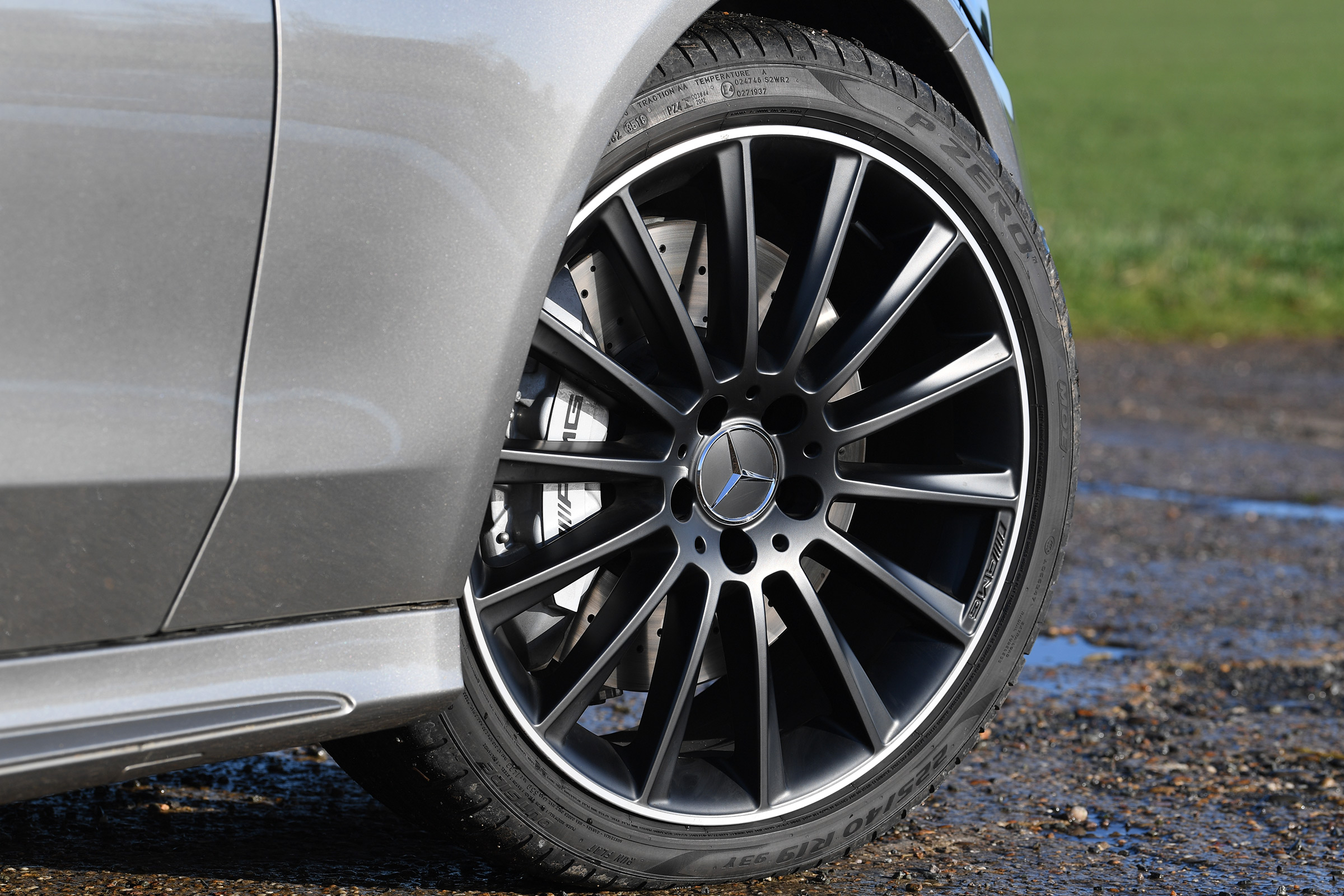 mercedes-amg c 43 coupe alloy wheel
