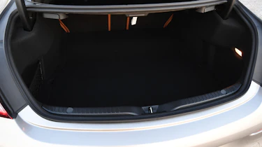 mercedes-amg c 43 coupe boot