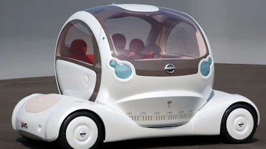 Nissan Pivo 1