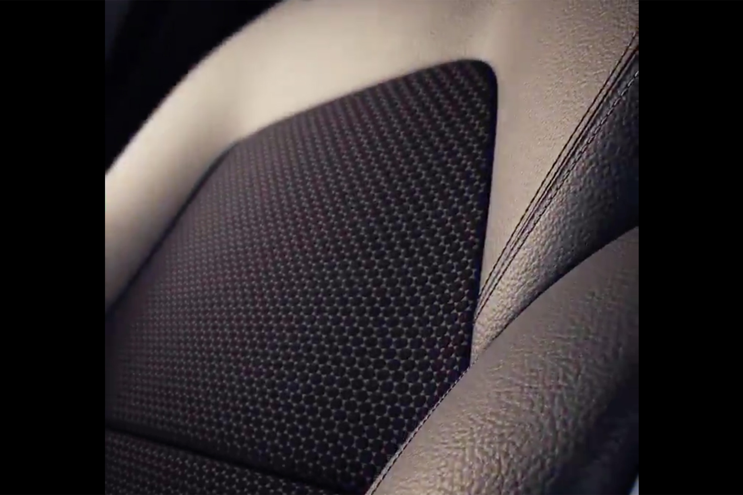 2019 renault clio teaser