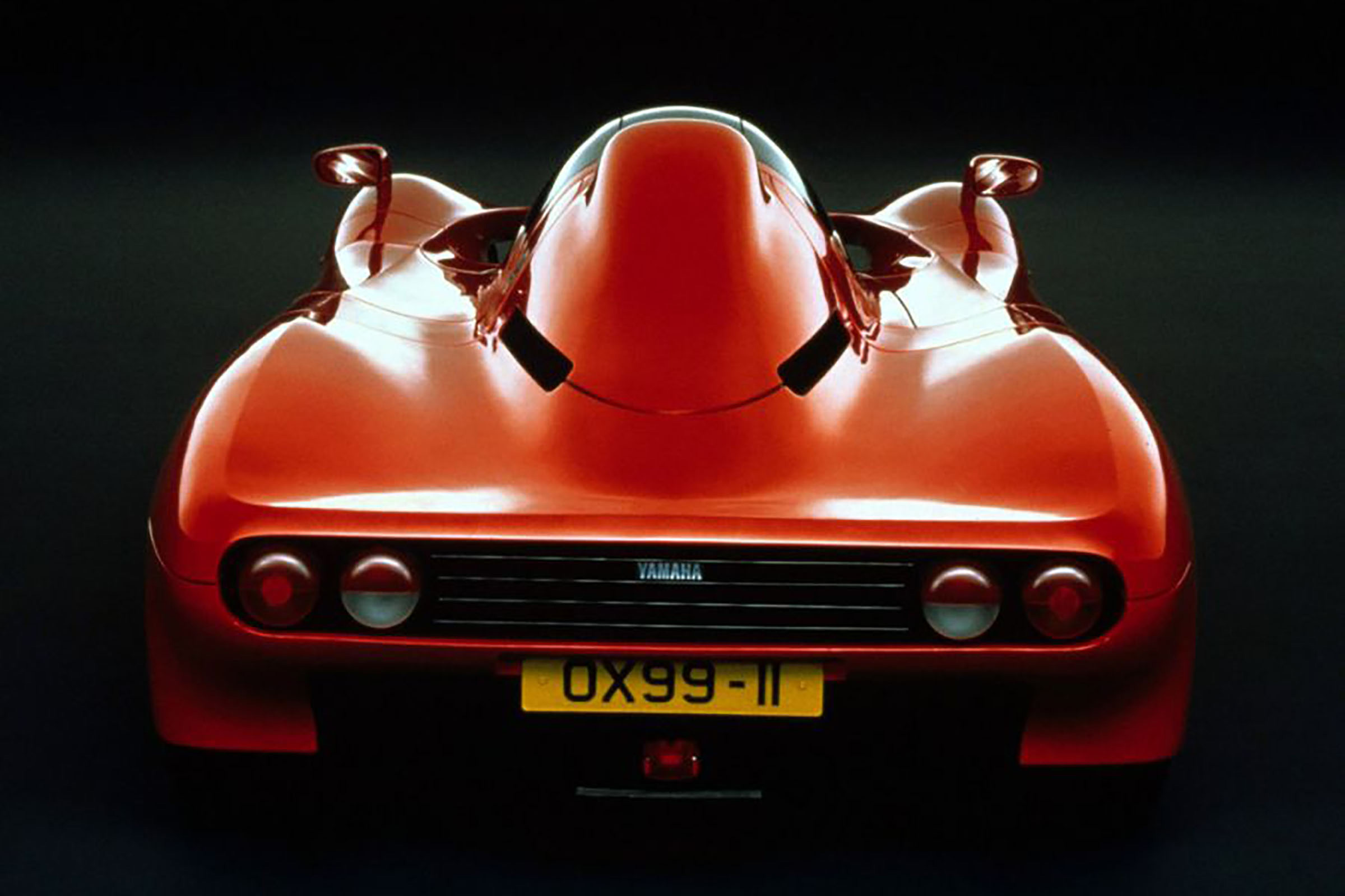 Yamaha OX99 - rear