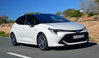 Toyota Corolla - front