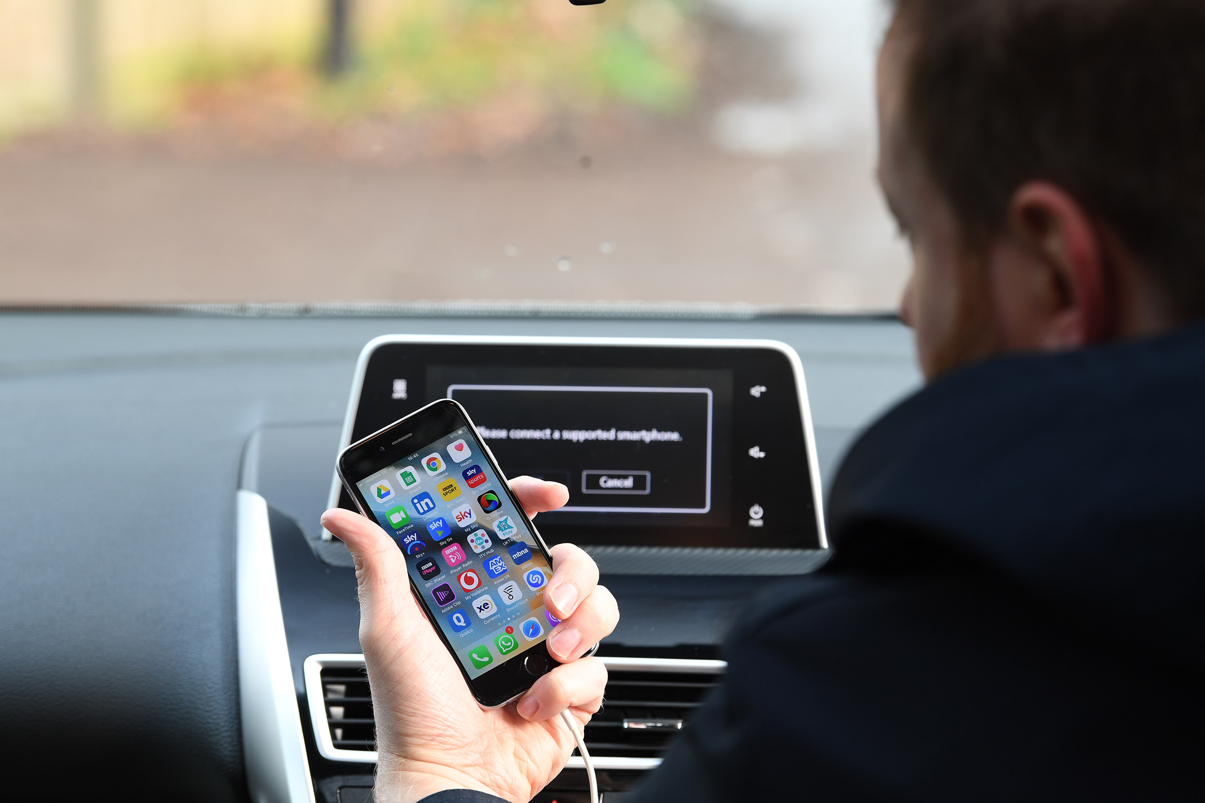 Mitsubishi Eclipse Cross long-term test - Apple CarPlay