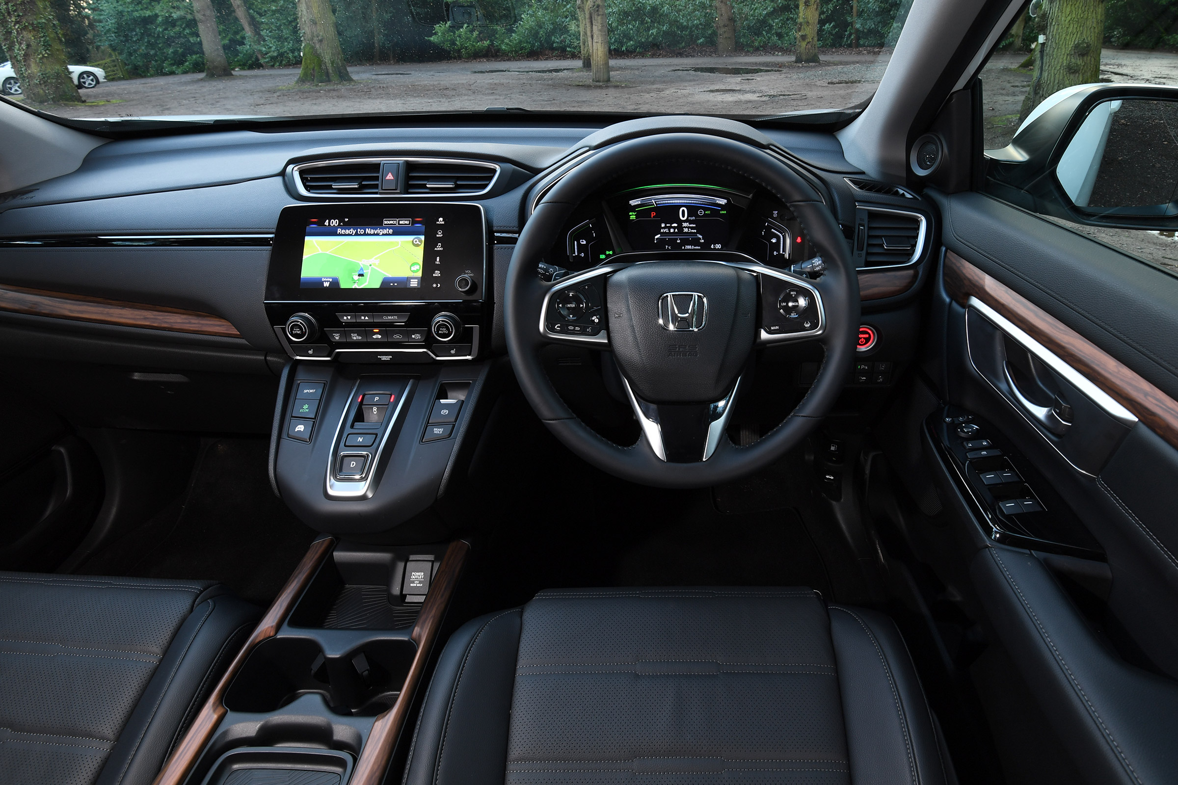 Honda CR-V hybrid - dash
