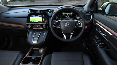 Honda CR-V hybrid - dash
