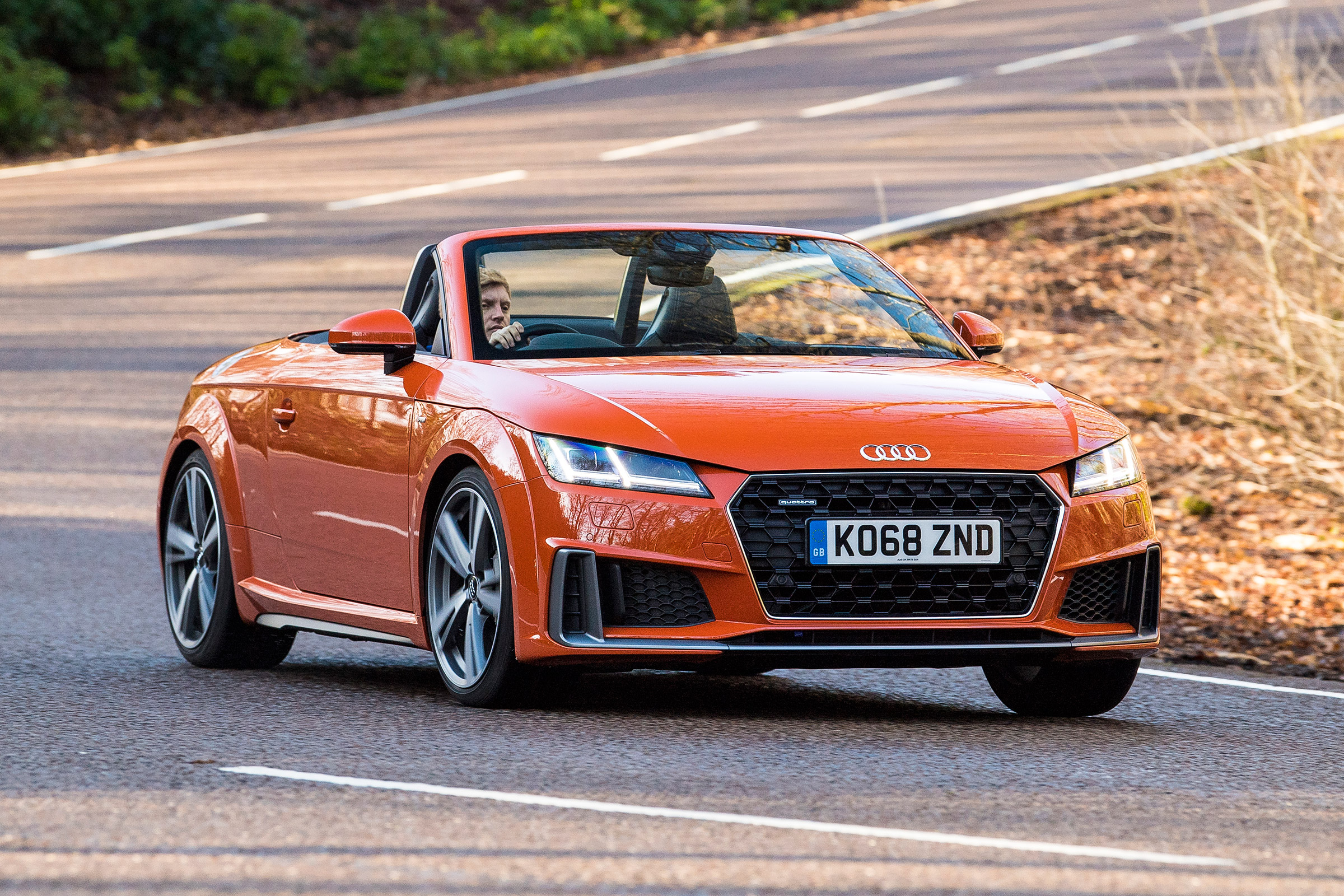 Audi TT Roadster - front cornering