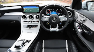 Mercedes-AMG C 63 S - dash