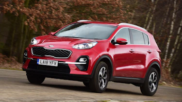 Kia Sportage - front cornering