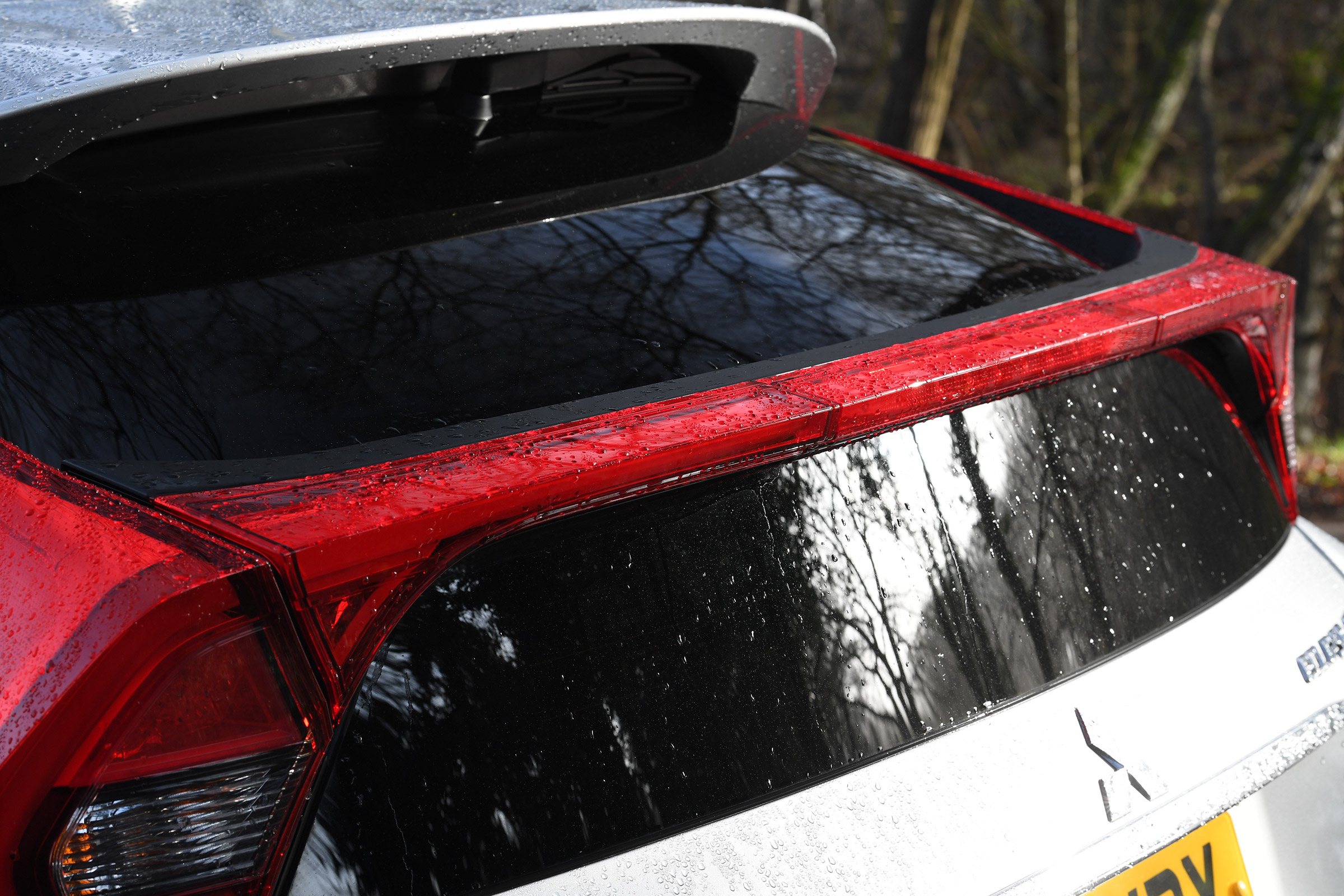Mitsubishi Eclipse Cross long-term test - rear bar