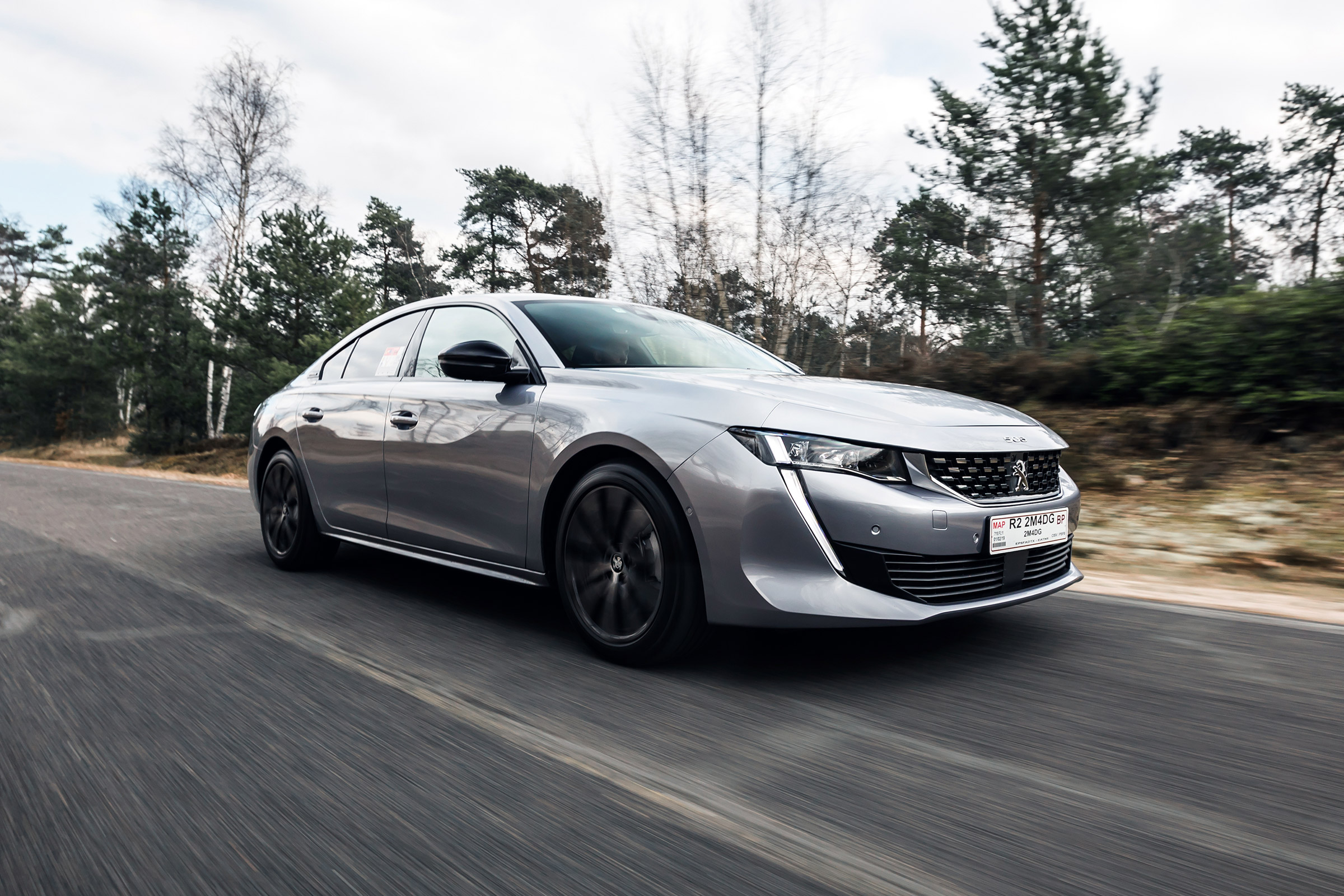 Peugeot 508 HYbrid prototype - front tracking